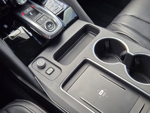 Certified 2025 Acura MDX w/ Technology Package image 22