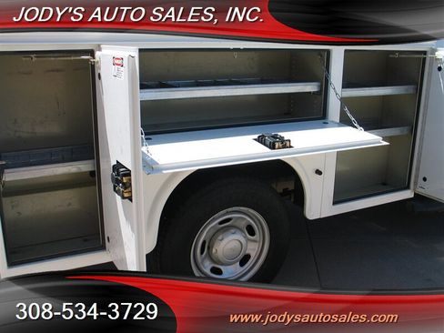 Used 2013 Ford F250 XL image 19