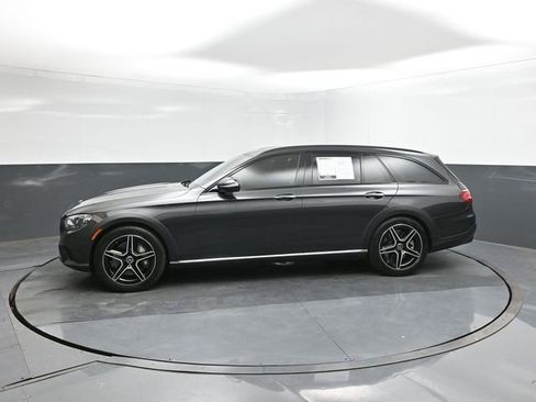 Certified 2021 Mercedes-Benz E 450 4MATIC All-Terrain Wagon image 29
