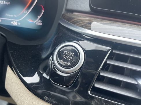 Used 2022 BMW 540i xDrive w/ Convenience Package image 24