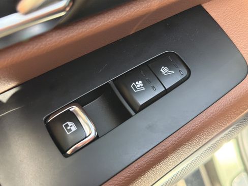 Certified 2025 Kia Telluride SX Prestige X-Line AWD/4WD image 23