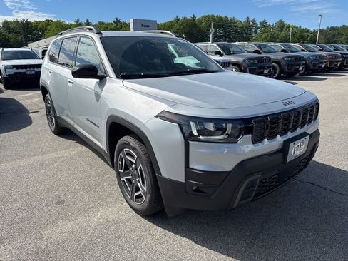 New 2026 Jeep Cherokee Laredo AWD/4WD image 7