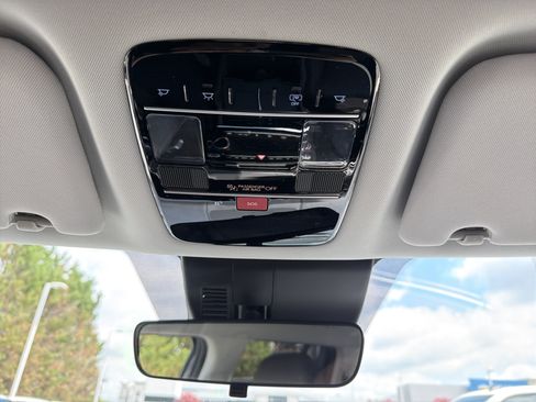 Used 2024 Hyundai Santa Fe SEL FWD image 27