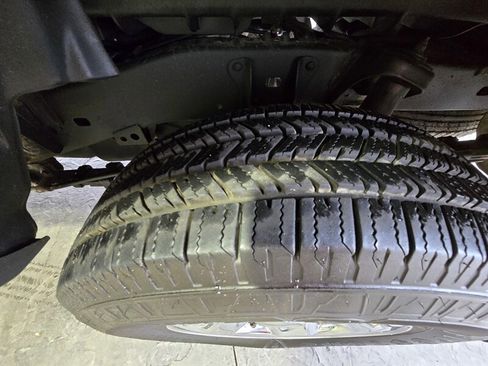 Used 2015 Toyota Tacoma 4x4 Access Cab w/ Convenience Package image 24