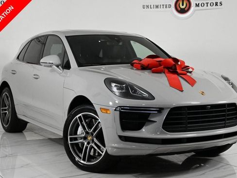 Used 2021 Porsche Macan Turbo w/ Premium Package Plus (PF0) AWD/4WD image 1