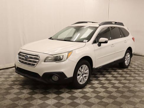 Used 2016 Subaru Outback 2.5i Premium AWD/4WD image 1
