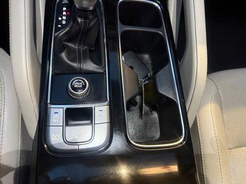 Used 2021 Kia Telluride EX image 24