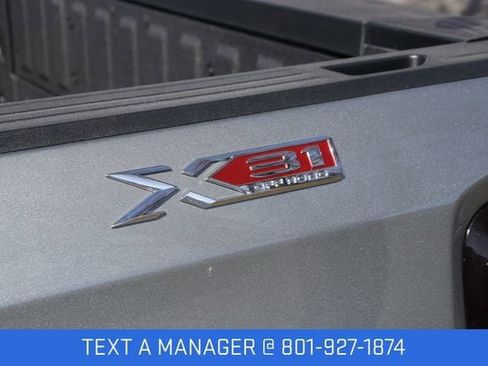 New 2026 GMC Sierra 1500 SLE w/ X31 Off-Road Package AWD/4WD image 11