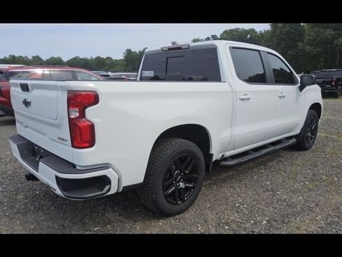 Used 2024 Chevrolet Silverado 1500 RST AWD/4WD image 4