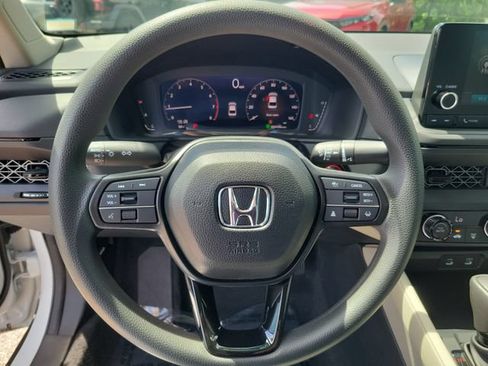 Certified 2025 Honda Accord LX image 13