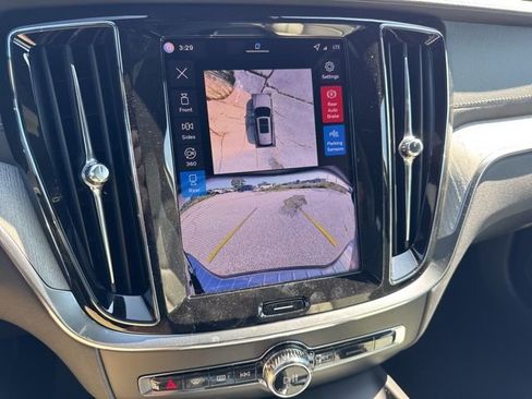 New 2026 Volvo V60 B5 Cross Country Ultra w/ Protection Package Premier image 14