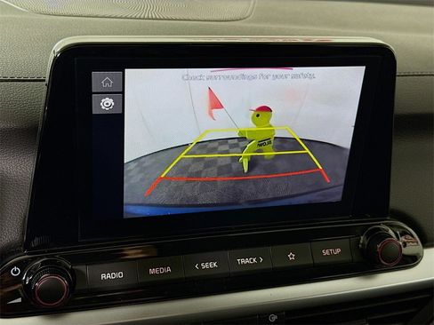 Used 2023 Kia Forte LXS image 5