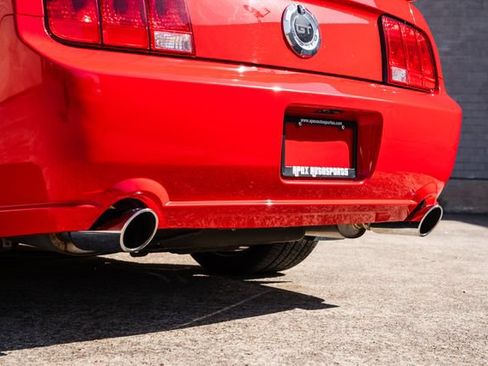 Used 2006 Ford Mustang GT Premium RWD image 28