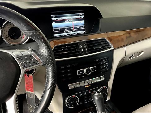 Used 2015 Mercedes-Benz C 350 4MATIC Coupe image 6