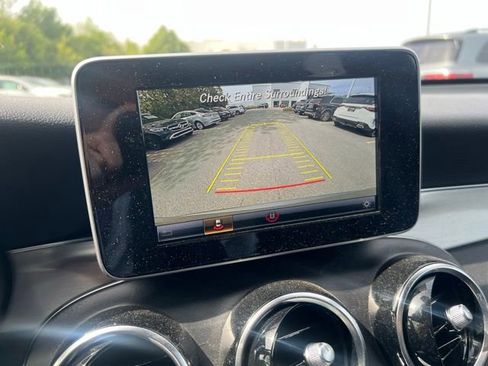 Certified 2019 Mercedes-Benz GLC 300 4MATIC image 11