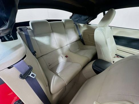 Used 2009 Ford Mustang Convertible image 24