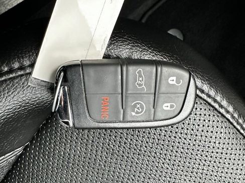 Used 2023 Jeep Compass High Altitude w/ Driver Assist Group I AWD/4WD image 49