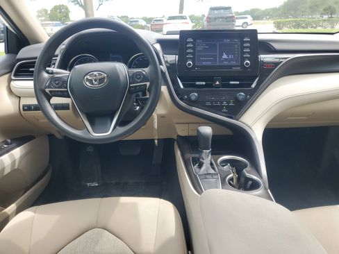 Used 2023 Toyota Camry LE FWD image 10