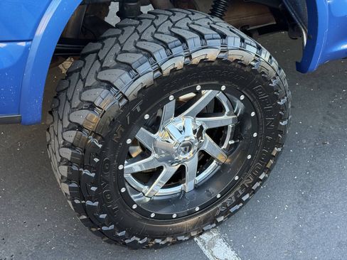 Used 2015 Ford F150 XLT w/ Equipment Group 301A Mid AWD/4WD image 9