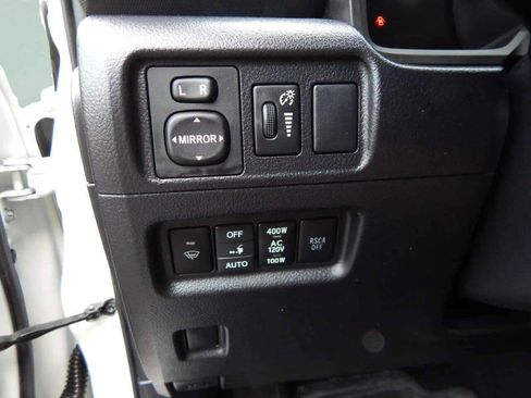 Used 2012 Toyota 4Runner Limited image 18