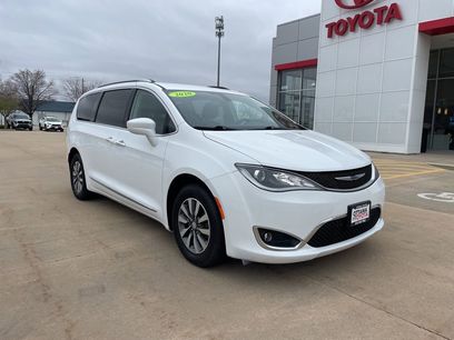 Used 2020 Chrysler Pacifica Touring-L Plus