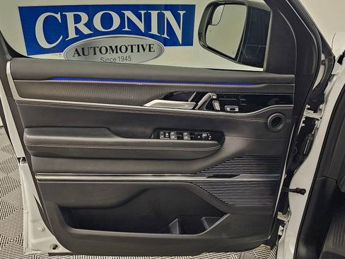 Used 2024 Jeep Grand Wagoneer L Series II w/ Quick Order Packagew 28T image 12