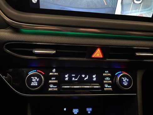 Used 2022 Hyundai Sonata Limited image 20