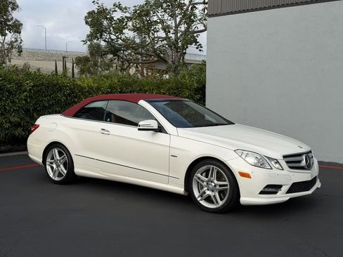 Used 2012 Mercedes-Benz E 550 E550 image 4