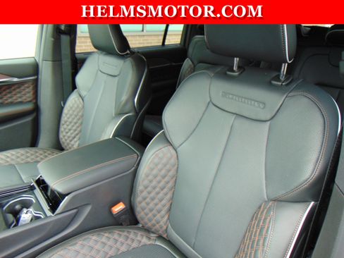 New 2025 Jeep Grand Cherokee L Summit w/ Advanced Protech Group IV AWD/4WD image 38