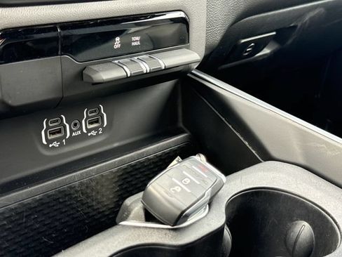 Used 2021 RAM 1500 Big Horn AWD/4WD image 27