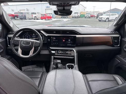 Used 2023 GMC Sierra 1500 Denali w/ Denali Reserve Package image 12