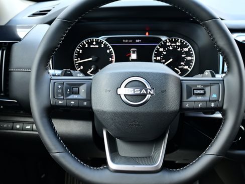 New 2026 Nissan Pathfinder SV AWD/4WD image 19