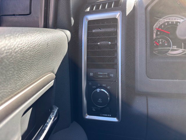 Used 2017 RAM 1500 Big Horn AWD/4WD image 17