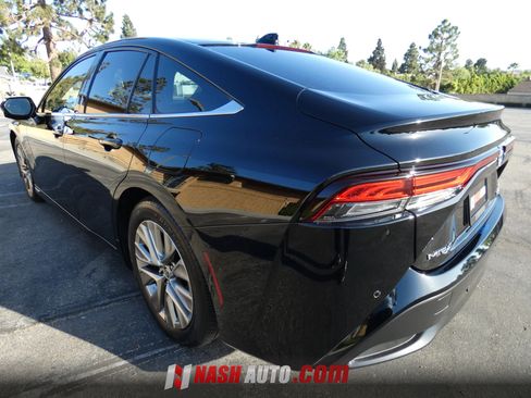 Used 2023 Toyota Mirai w/ Advanced Technology Package RWD image 12