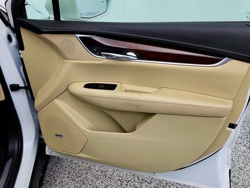 Used 2019 Cadillac XT5 Luxury FWD image 27