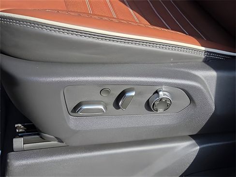 New 2025 GMC Sierra 2500 Denali Ultimate w/ Max Trailering Package image 14