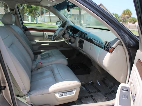 Used 1999 Cadillac De Ville D'Elegance FWD image 31