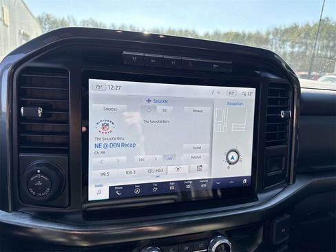 Used 2023 Ford F150 Lariat w/ Equipment Group 502A High image 28