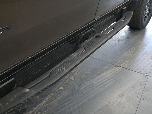 New 2025 GMC Hummer EV 2X image 13