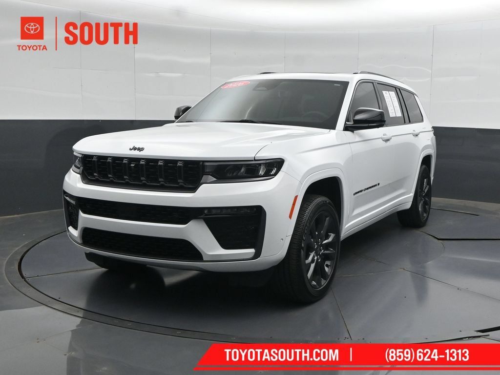 Used 2026 Jeep Grand Cherokee L Limited AWD/4WD image 5