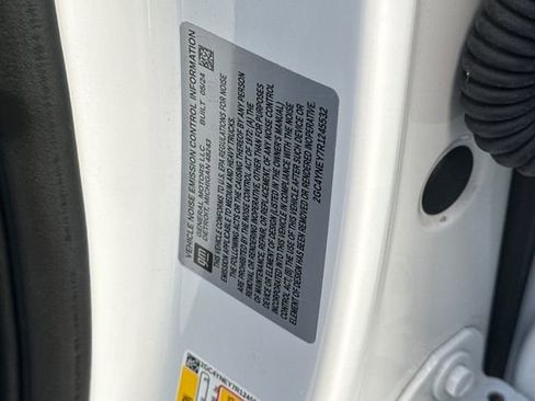 Used 2024 Chevrolet Silverado 2500 LT image 27