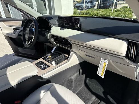 New 2026 MAZDA CX-90 3.3 Turbo S w/ Premium Package AWD/4WD image 32