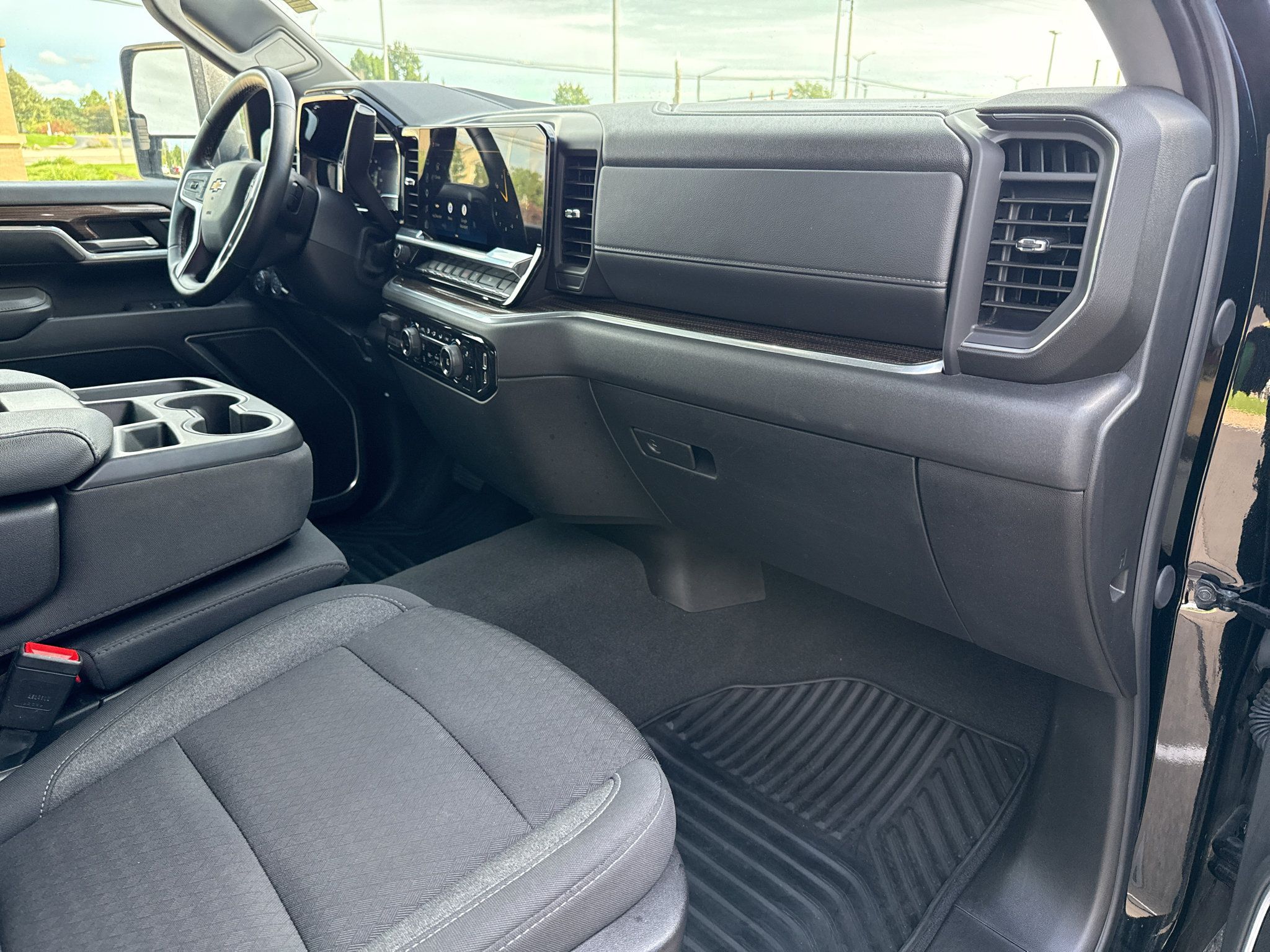 Used 2025 Chevrolet Silverado 2500 LT w/ Convenience Package AWD/4WD image 41