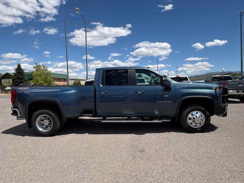 Used 2025 Chevrolet Silverado 3500 LT w/ All Star Edition AWD/4WD image 2