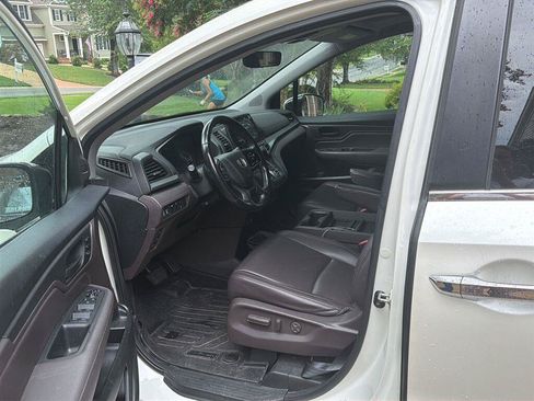 Used 2018 Honda Odyssey EX-L image 6