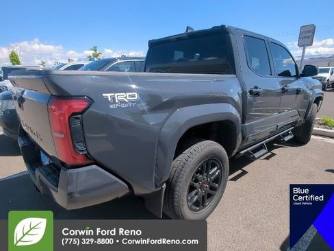 Used 2024 Toyota Tacoma TRD Sport AWD/4WD image 10
