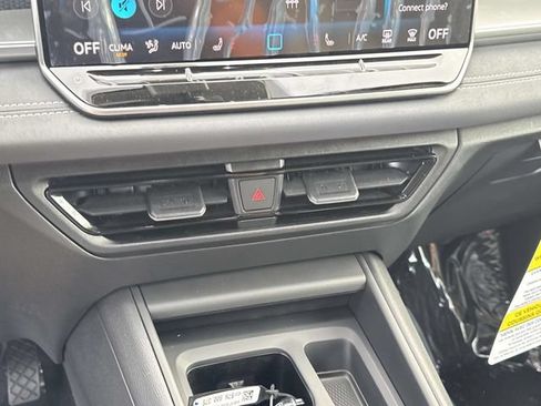 New 2026 Volkswagen Tiguan SE AWD/4WD image 26