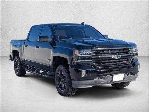 Used 2017 Chevrolet Silverado 1500 LTZ Z71 w/ LTZ Plus Package AWD/4WD image 3