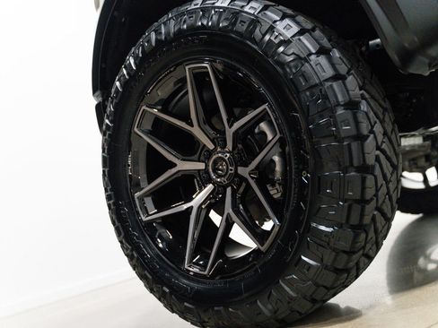 Used 2026 Ford F150 Raptor w/ Equipment Group 803A Raptor R AWD/4WD image 3