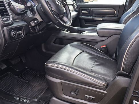 Used 2020 RAM 3500 Limited image 23